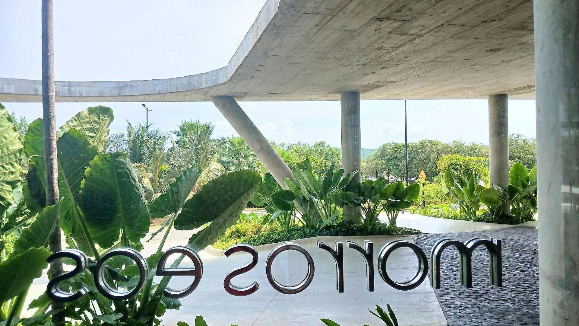 Apartamento Lujoso Apto Con Piscina Privada Y Salida A Playa *