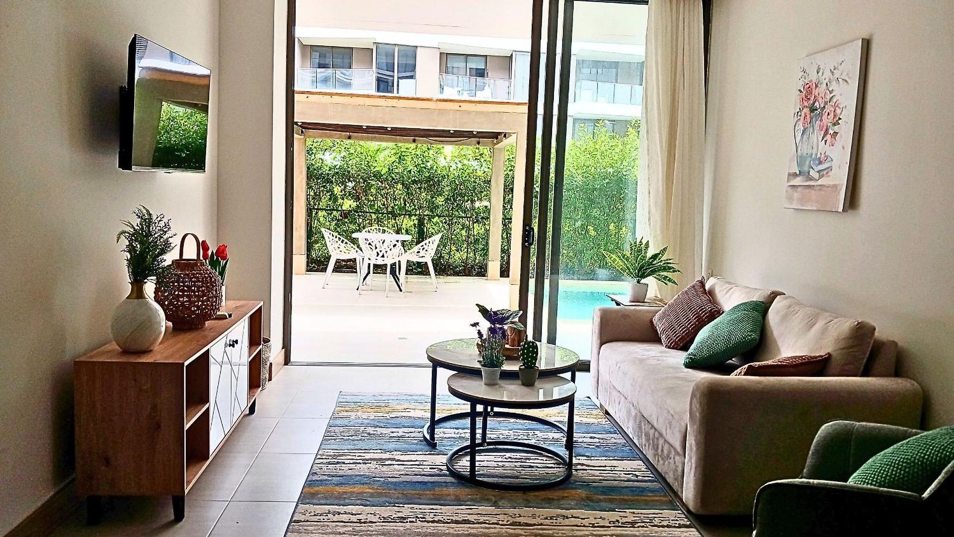 Lujoso Apto Con Piscina Privada Y Salida A Playa Apartamento *
