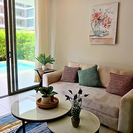 Apartamento Lujoso Apto Con Piscina Privada Y Salida A Playa