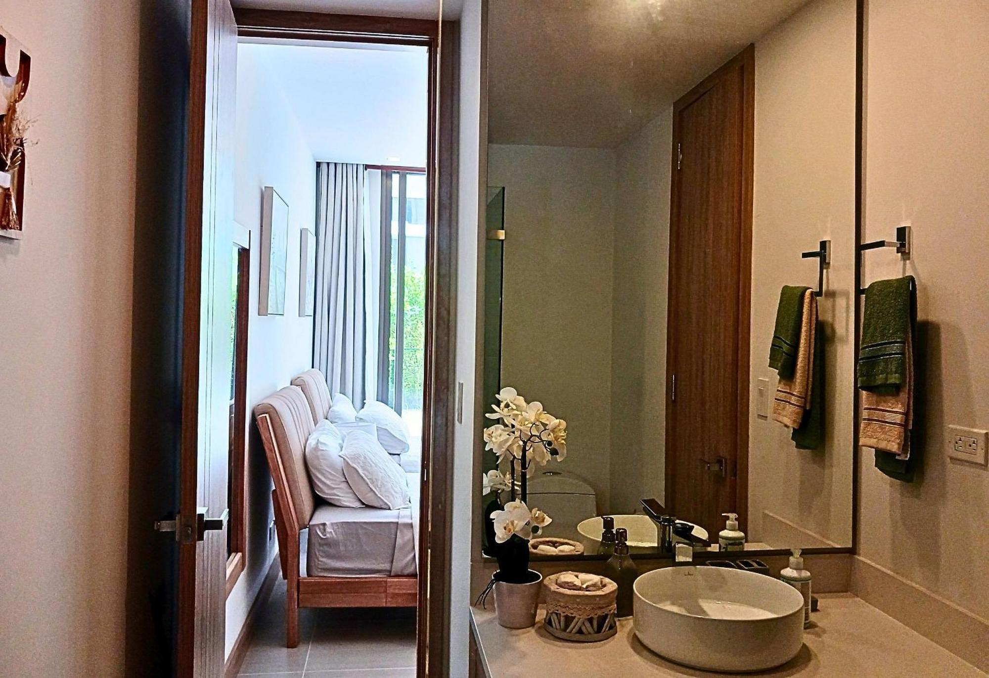 Lujoso Apto Con Piscina Privada Y Salida A Playa Apartamento