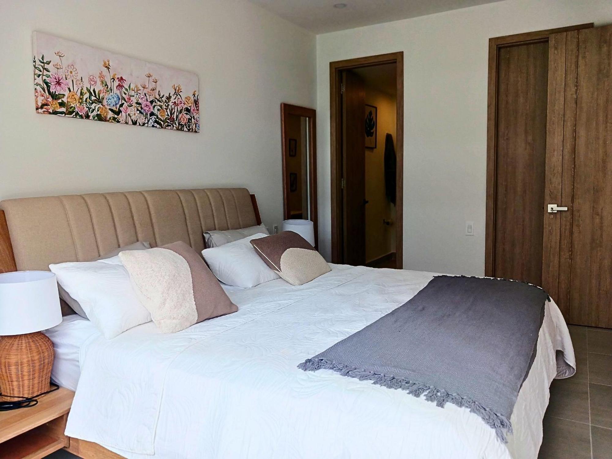 Lujoso Apto Con Piscina Privada Y Salida A Playa Cartagena